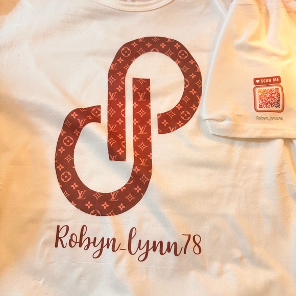 CUSTOM Tees - Picture 3 of 16